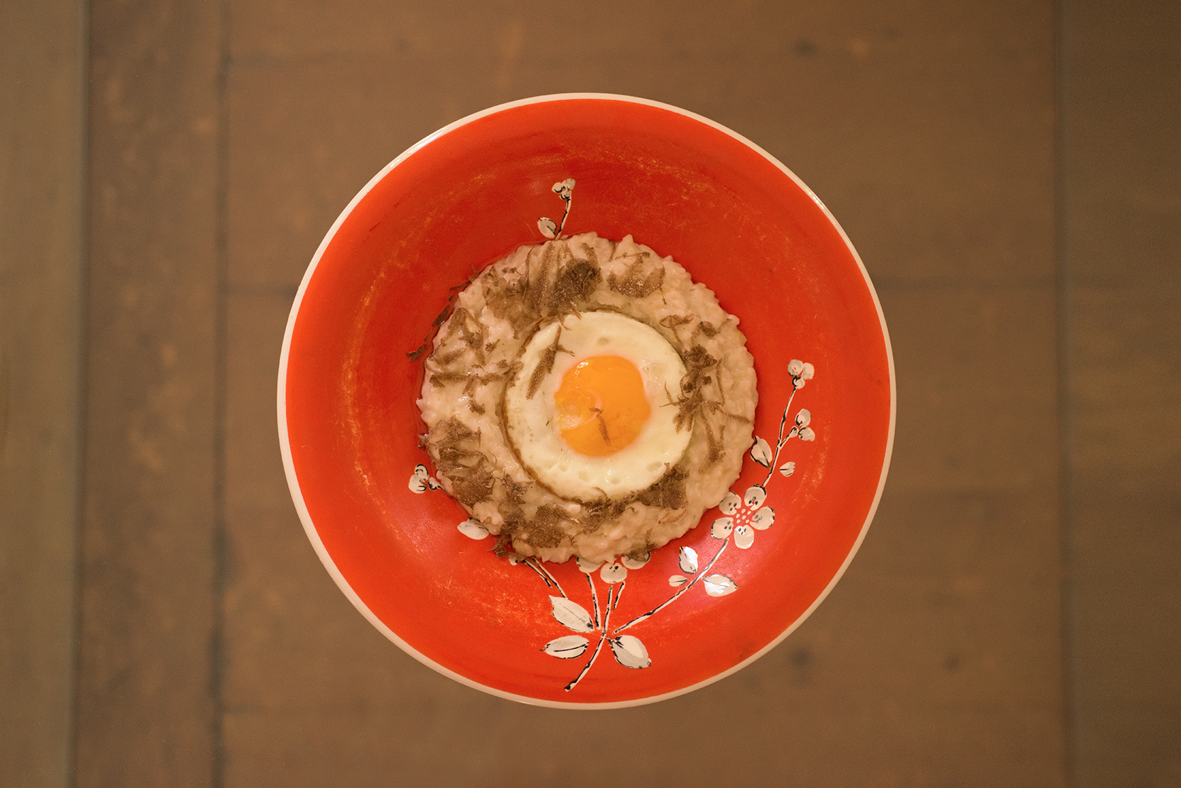 Risotto bianco con uovo e tartufo