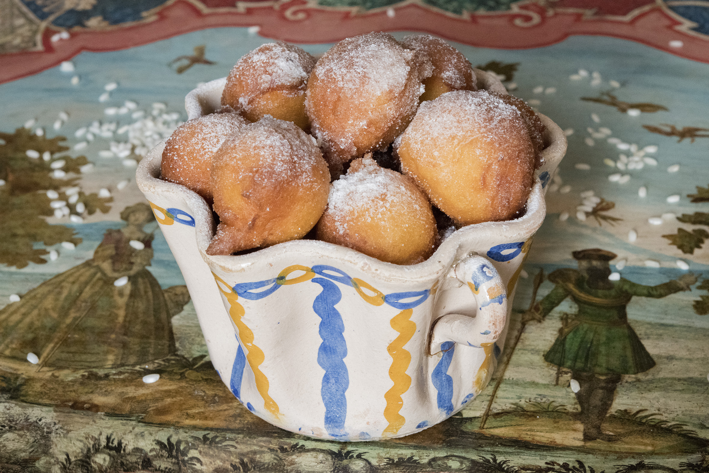Venetian-style Rice Carnival Fritters